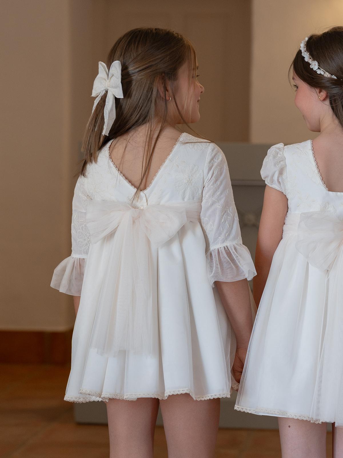 Eva Martinez, Vestido de Ceremonia y Arras niña Colección Micaela - Imagen 5